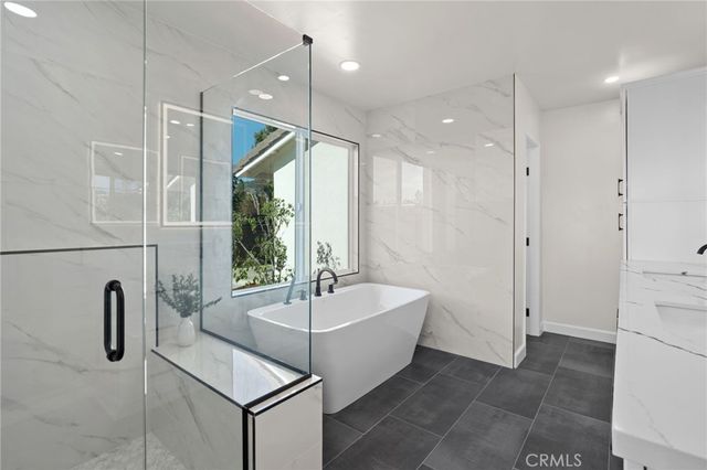 214 Lamar Drive, Claremont, CA 91711