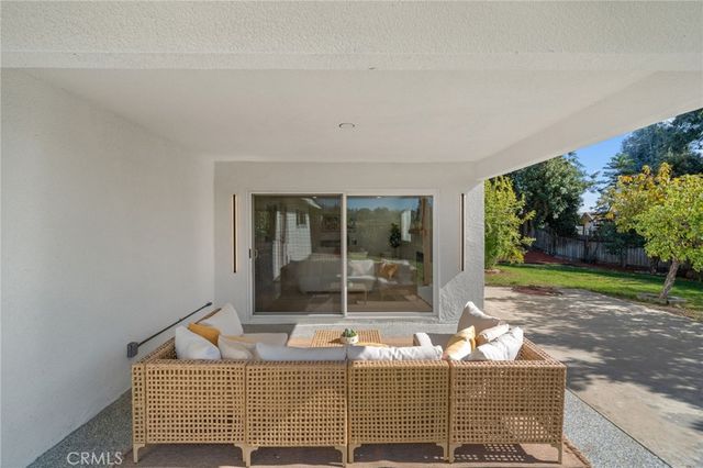 214 Lamar Drive, Claremont, CA 91711