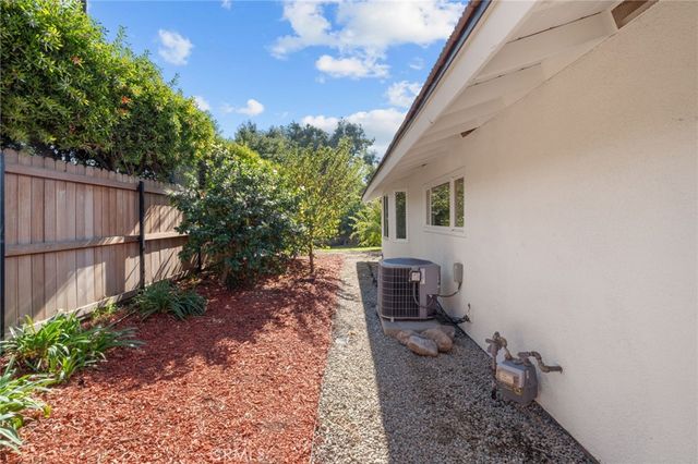 214 Lamar Drive, Claremont, CA 91711