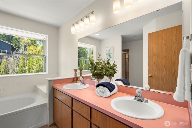 13618 55th Drive SE, Everett, WA 98208