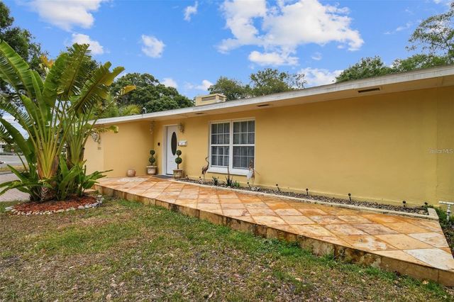 3915 N RIDGE AVENUE, Tampa, FL 33603
