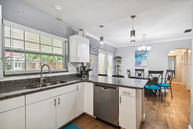 3915 N RIDGE AVENUE, Tampa, FL 33603