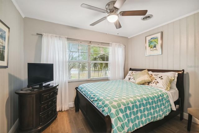 3915 N RIDGE AVENUE, Tampa, FL 33603