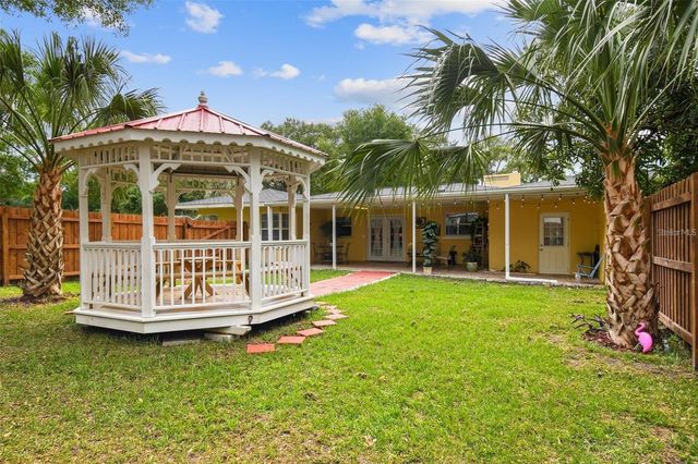 3915 N RIDGE AVENUE, Tampa, FL 33603