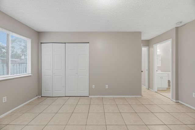 8666 SW 14th Street, Pembroke Pines, FL 33025