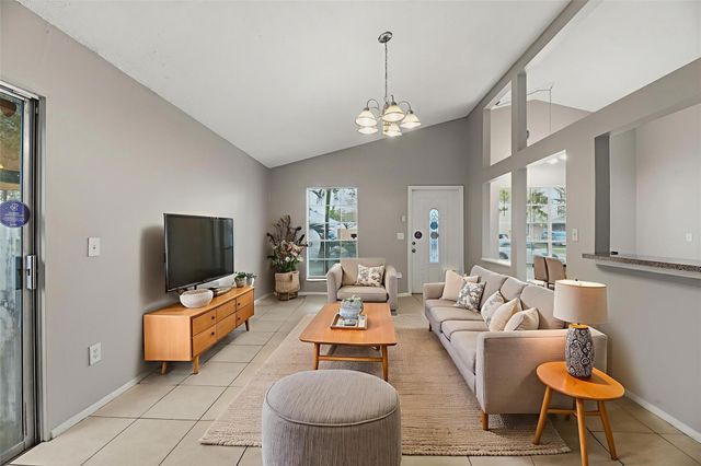 8666 SW 14th Street, Pembroke Pines, FL 33025