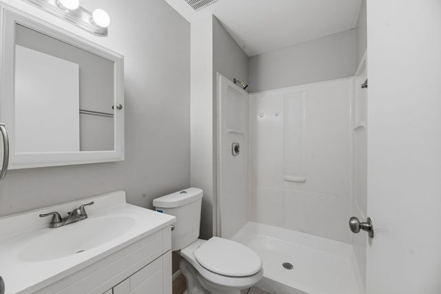 8666 SW 14th Street, Pembroke Pines, FL 33025