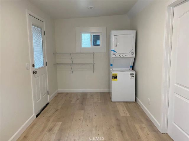 900 E Garfield Avenue C, Glendale, CA 91205