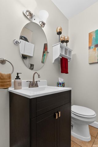 4837 Selkirk Drive, South Bend, IN 46614