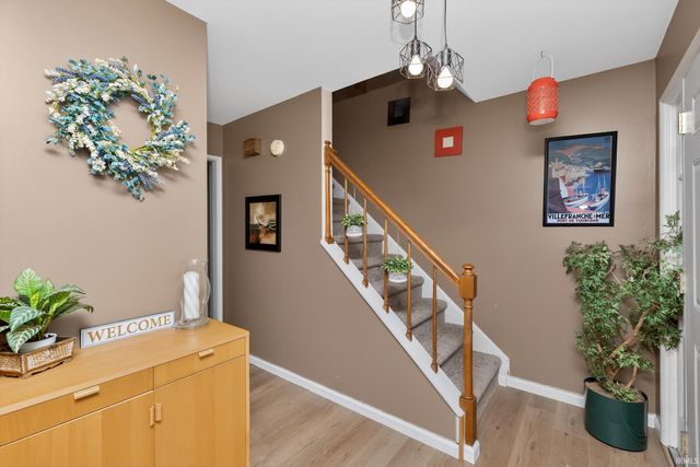 4837 Selkirk Drive, South Bend, IN 46614