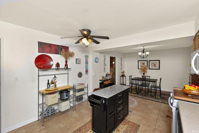 4837 Selkirk Drive, South Bend, IN 46614