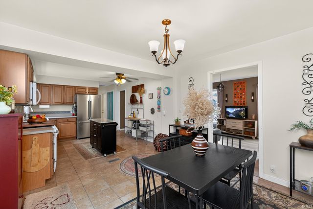 4837 Selkirk Drive, South Bend, IN 46614