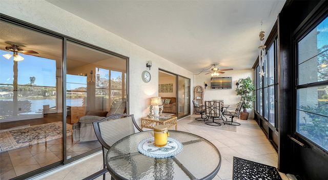 214 LAKEWOOD DRIVE 214, Bradenton, FL 34210