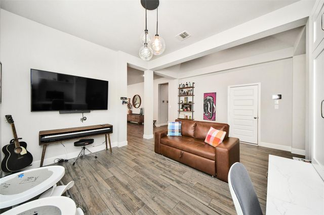2206 Forest Trace Lane, Manvel, TX 77578