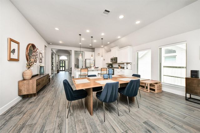 2206 Forest Trace Lane, Manvel, TX 77578