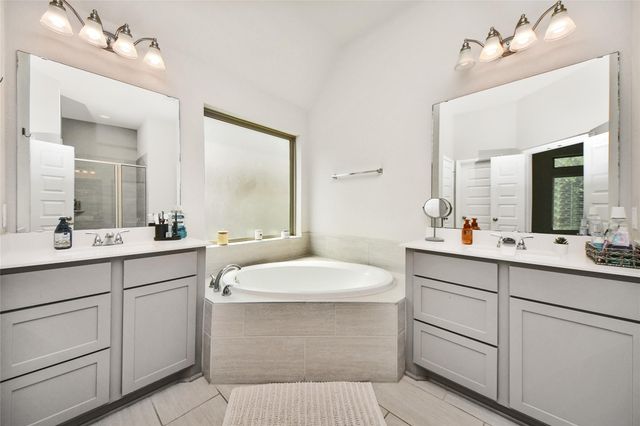 2206 Forest Trace Lane, Manvel, TX 77578