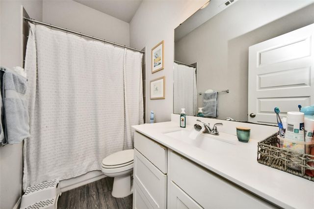 2206 Forest Trace Lane, Manvel, TX 77578