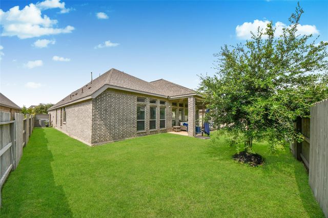 2206 Forest Trace Lane, Manvel, TX 77578