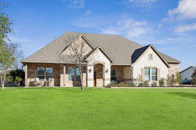 200 Doris Drive, Lucas, TX 75002