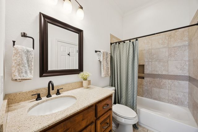 200 Doris Drive, Lucas, TX 75002