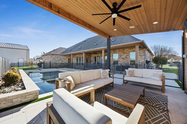 200 Doris Drive, Lucas, TX 75002