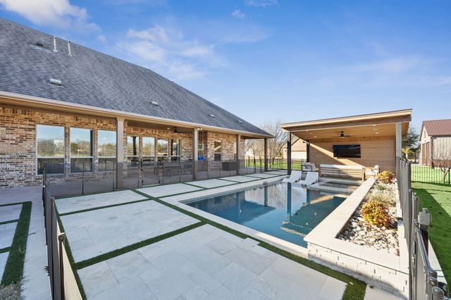 200 Doris Drive, Lucas, TX 75002