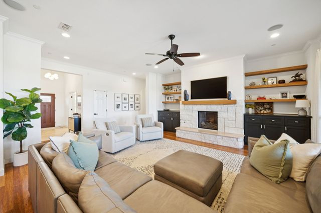 200 Doris Drive, Lucas, TX 75002