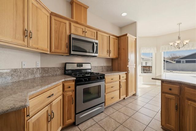 4253 Mels Place, Klamath Falls, OR 97603