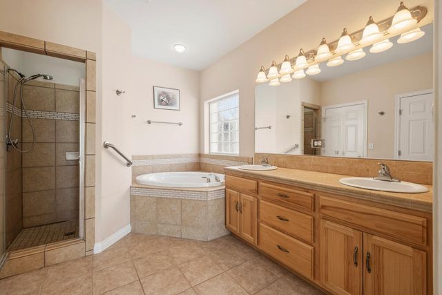 4253 Mels Place, Klamath Falls, OR 97603