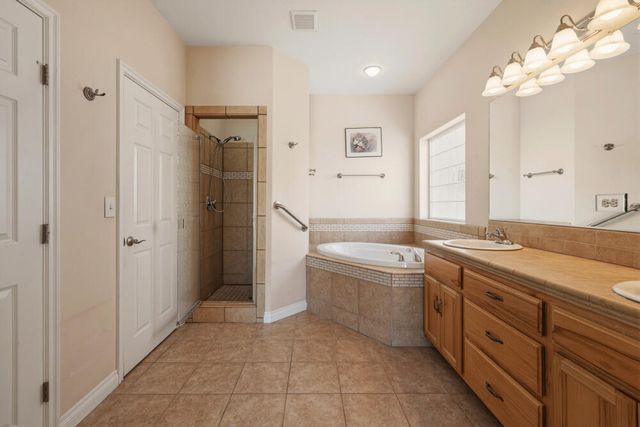 4253 Mels Place, Klamath Falls, OR 97603