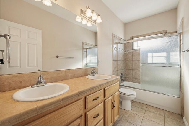 4253 Mels Place, Klamath Falls, OR 97603