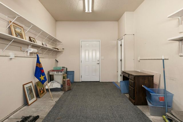 4253 Mels Place, Klamath Falls, OR 97603