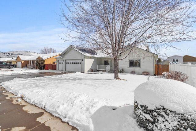 4253 Mels Place, Klamath Falls, OR 97603