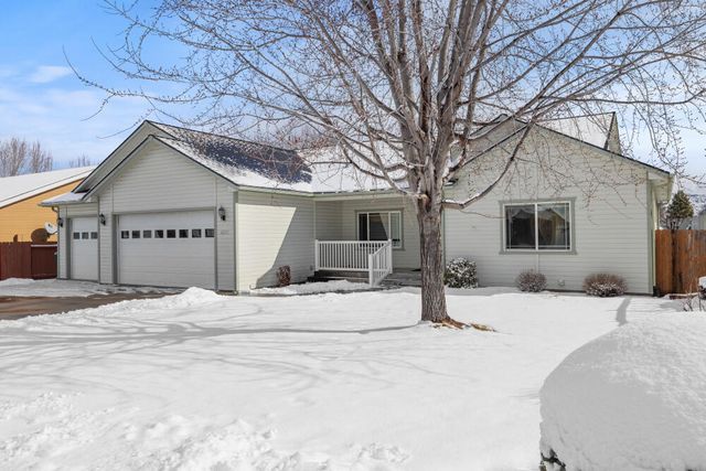 4253 Mels Place, Klamath Falls, OR 97603