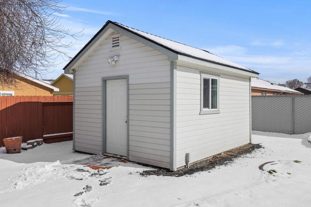 4253 Mels Place, Klamath Falls, OR 97603