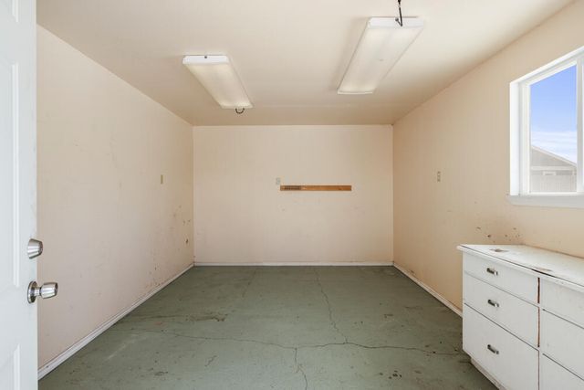 4253 Mels Place, Klamath Falls, OR 97603