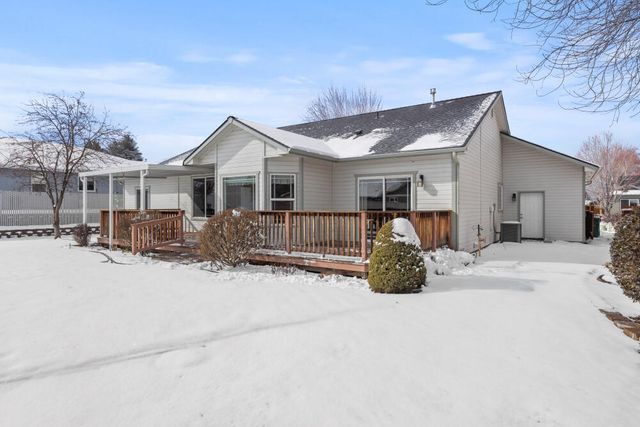 4253 Mels Place, Klamath Falls, OR 97603