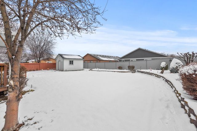 4253 Mels Place, Klamath Falls, OR 97603