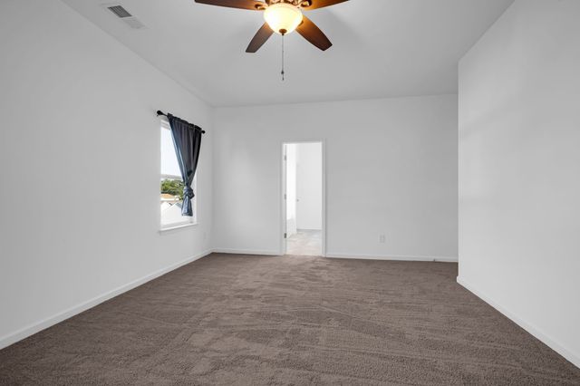 113 Sunny Way, Burns, TN 37029