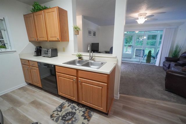 8861 Barkwood Dr Apt D, Surfside Beach, SC 29575