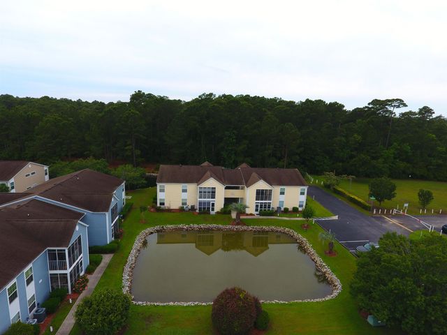 8861 Barkwood Dr Apt D, Surfside Beach, SC 29575
