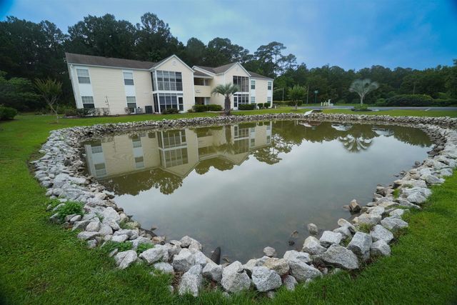 8861 Barkwood Dr Apt D, Surfside Beach, SC 29575