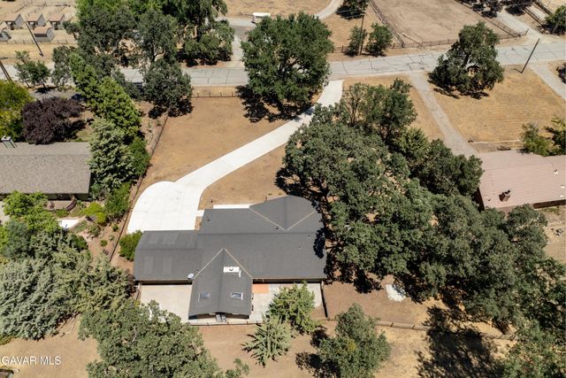 26780 Columbia Way, Tehachapi, CA 93561