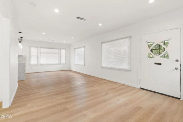 3609 4th Avenue, Los Angeles, CA 90018