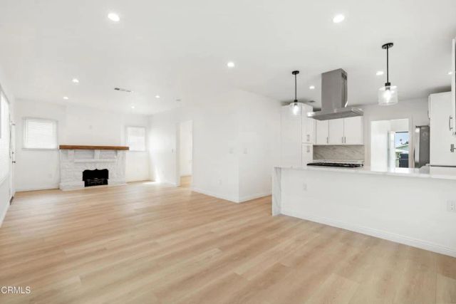 3609 4th Avenue, Los Angeles, CA 90018