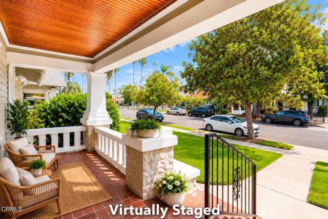 3609 4th Avenue, Los Angeles, CA 90018