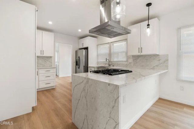 3609 4th Avenue, Los Angeles, CA 90018