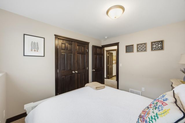 1102 6th Avenue NE, Dilworth, MN 56529