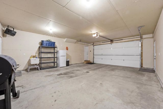 1102 6th Avenue NE, Dilworth, MN 56529