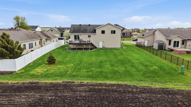 1102 6th Avenue NE, Dilworth, MN 56529